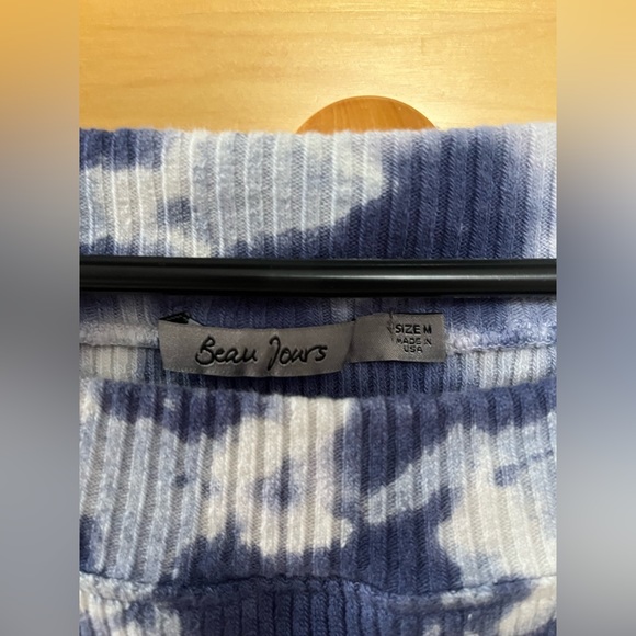 M, splatter print long sleeve - Picture 2 of 4